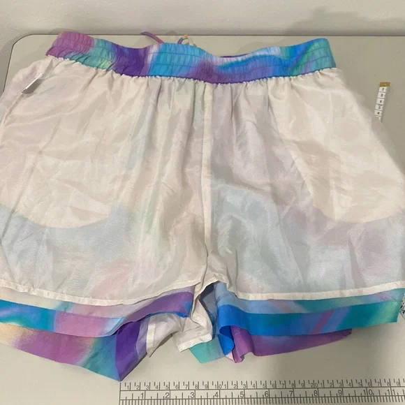Johnny Was Merida marble silk short size medium. Fully lined with silk. Pockets